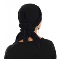 Stretch Triangle Scarf Linda | Black