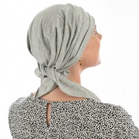 Soft Pleated Triangle Scarf - Carly | Grey - Light Grey